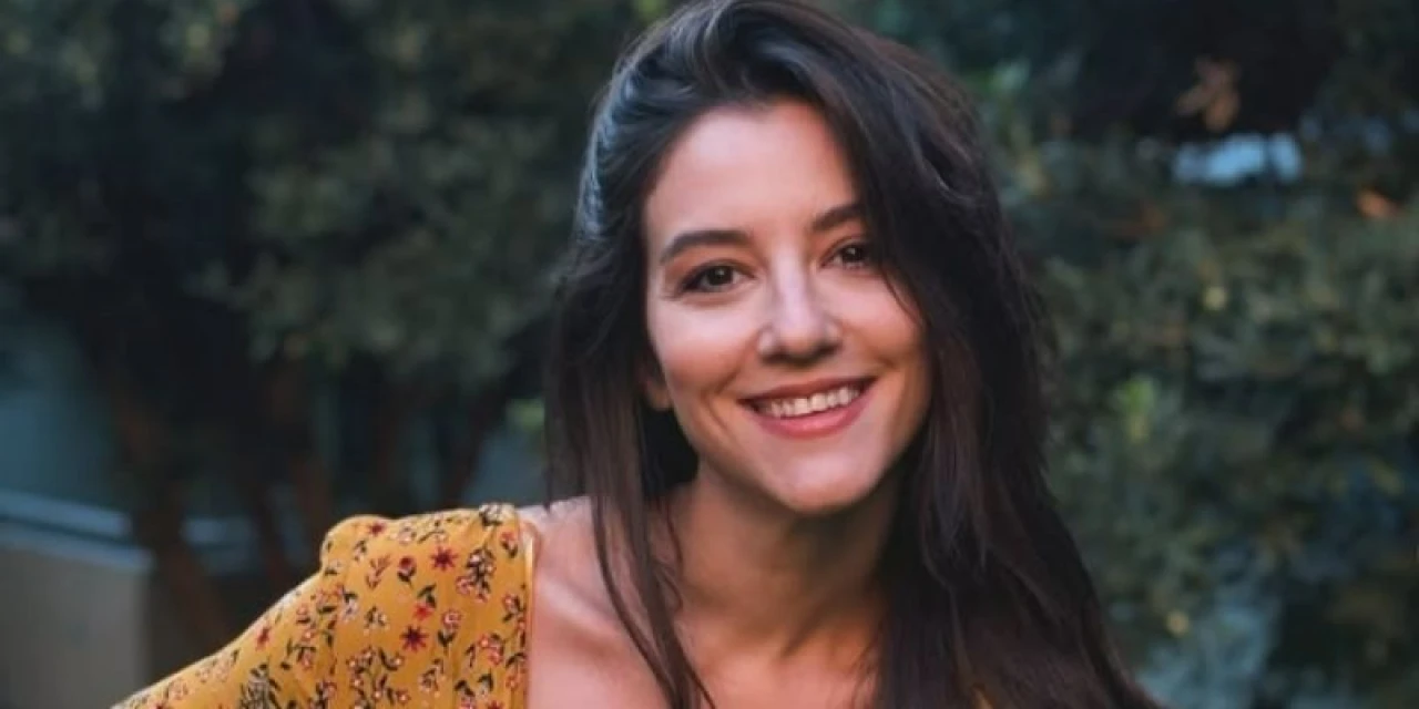 Ezgi Ulusoy (Kral Kaybederse Güllü) Kimdir? Yaşı ve Boyu