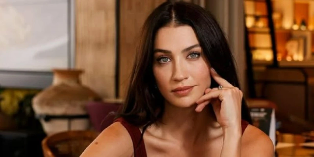 Ceren Benderlioğlu (Eşref Rüya Irmak) Kimdir? Eşi, Yaşı, Boyu