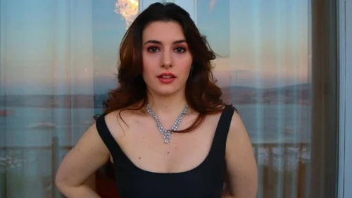 Asude Selma Kalebek Kimdir? A.B.İ. Melek Kaç Yaşında? Boyu, Dizileri