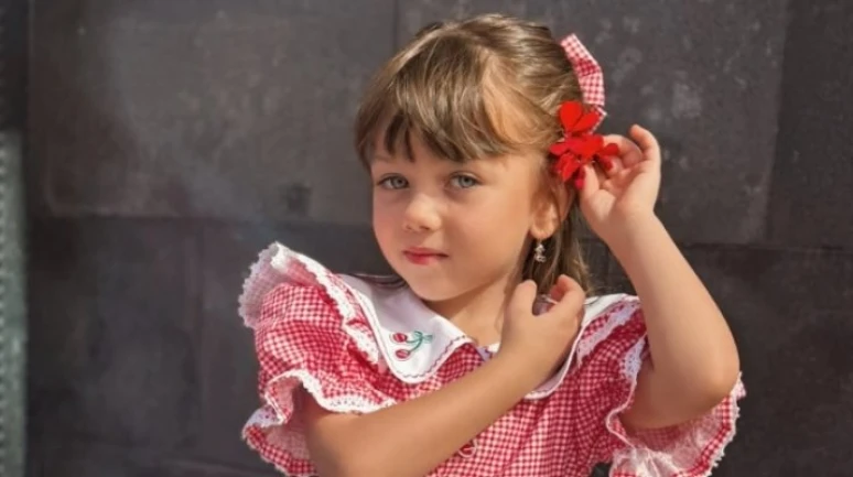 Sara Yılmaz Kimdir? Aynadaki Yabancı Leyla Kaç Yaşında? Dizileri