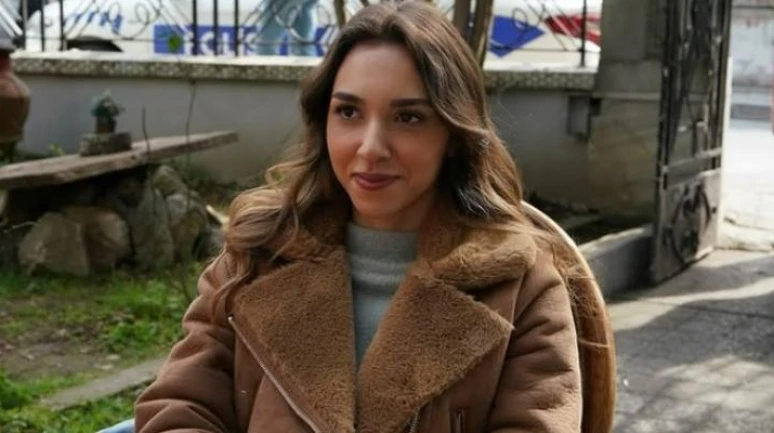 Zeynep Parla Kimdir? Kızılcık Şerbeti Elif Kaç Yaşında? Boyu, Dizileri