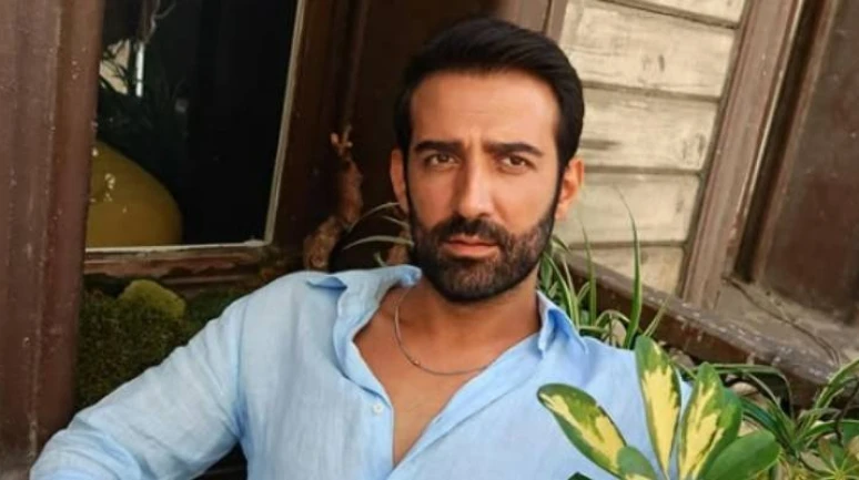 Ferit Kaya (Uzak Şehir Demir) Kimdir? Nereli? Eşi, Boyu ve Yaşı