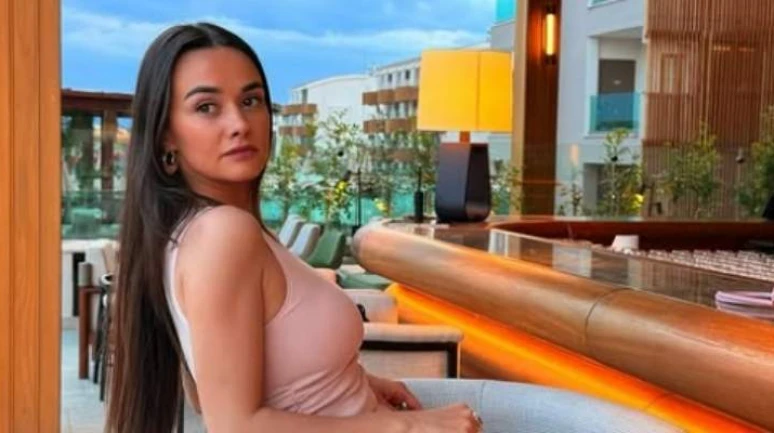 Hande Soral (Gassal Nihan) Kimdir? Eşi, Boyu, Yaşı ve Dizileri
